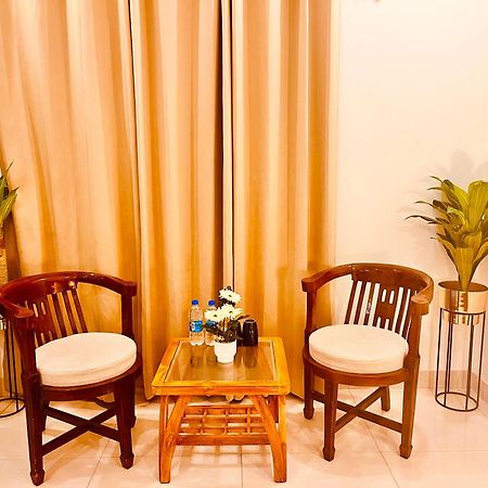 Hotel Sampat Royal Cafe Delhi  Esterno foto